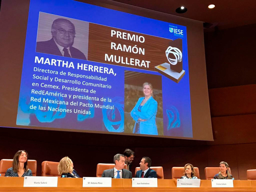 Reconocen en España trayectoria de líder mexicana por impacto social