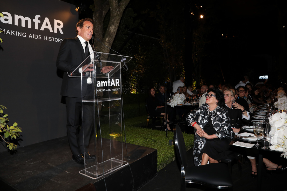 amfAR realiza su primera subasta de arte en México acumulando más de 650 mil dólares
