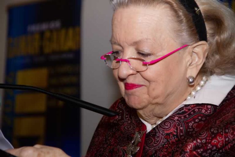 XXIII Premios_HR-424