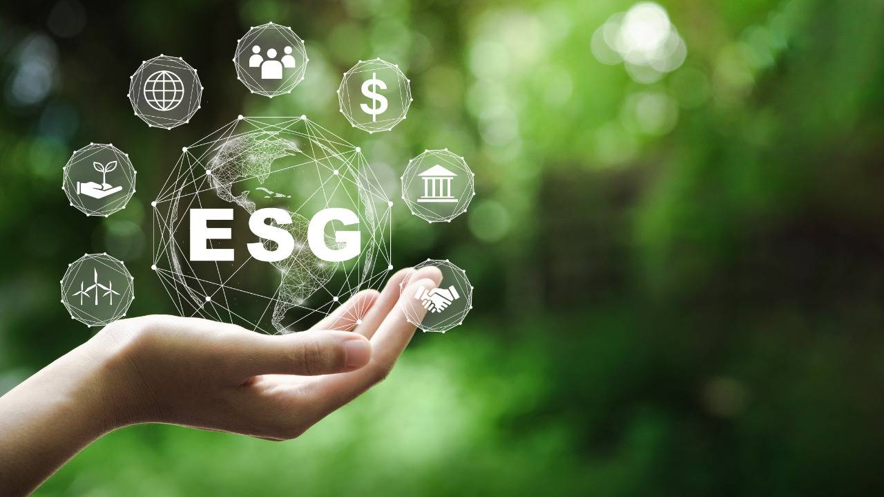 Informe revela discrepancias entre expectativas y desempeño ESG en empresas globales